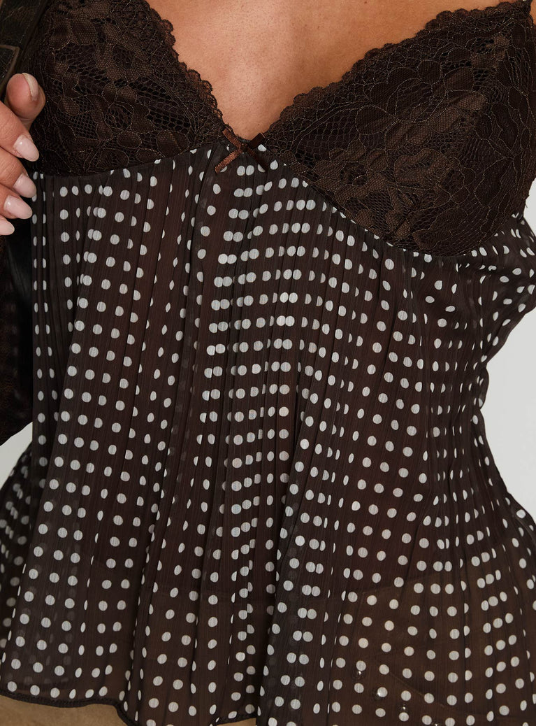 EFFINI Laced Pleat Top